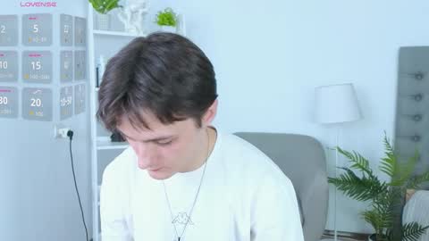 Snapshot of ggimperator chatting on October 2025 09:32:02 AM Alex online show from October 2025 09:32:02 AM