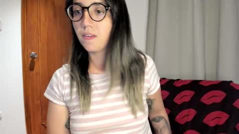 Snapshot of ghostcrimson chatting on September 2025 03:22:01 AM andy online show from September 2025 03:22:01 AM