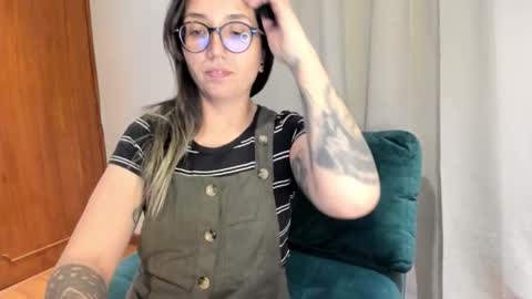 Snapshot of ghostcrimson chatting on October 2025 03:58:02 AM andy online show from October 2025 03:58:02 AM