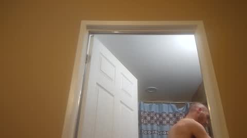 ghuntz22 online show from September 2025 04:26:01 AM