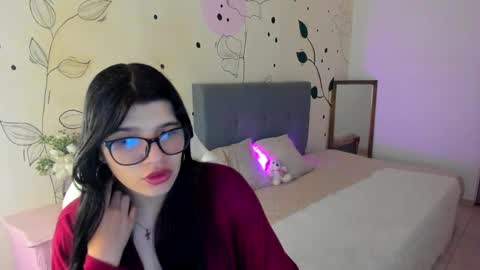 Snapshot of gia_brawn chatting on October 2025 11:49:02 AM Gia online show from October 2025 11:49:02 AM