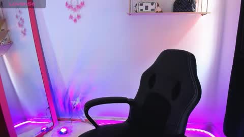 Snapshot of gia_contii chatting on October 2025 04:15:02 PM giaaaa online show from October 2025 04:15:02 PM