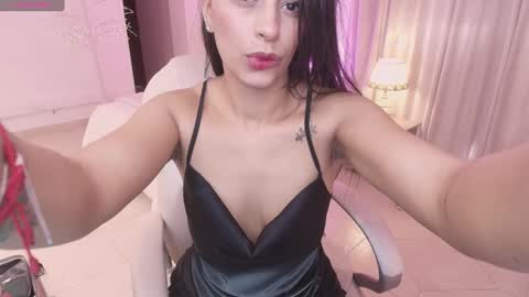 Gia online show from December 2024 07:19:02 PM