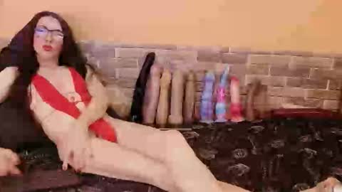 Gianina online show from November 2025 02:17:01 PM