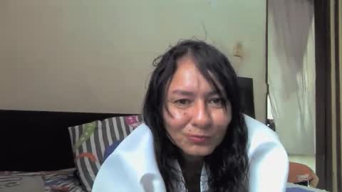 Snapshot of gianna165909 chatting on December 2024 04:49:01 PM gianna165909 online show from December 2024 04:49:01 PM