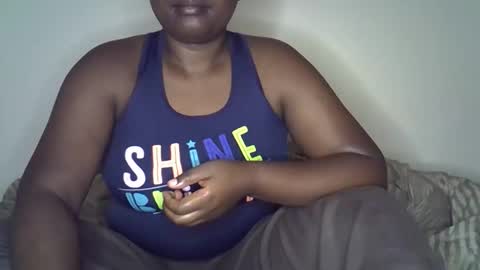 Snapshot of giannah01 chatting on October 2025 01:25:02 AM Giannah online show from October 2025 01:25:02 AM