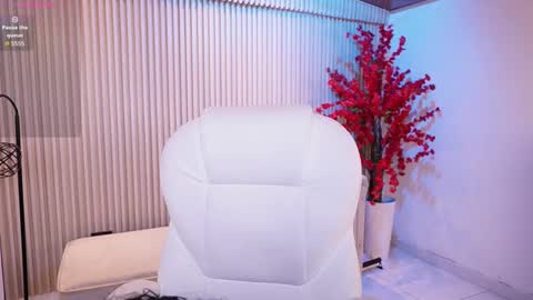 Snapshot of gianovak chatting on October 2025 11:40:01 AM gianovak online show from October 2025 11:40:01 AM