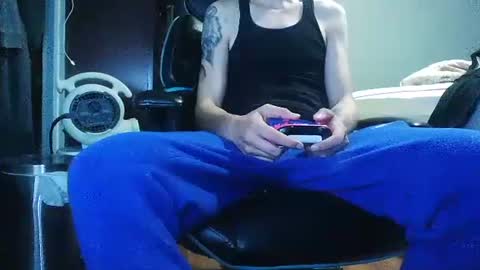 Snapshot of giantdick4u1991 chatting on September 2025 08:33:02 PM giantdick4u1991 online show from September 2025 08:33:02 PM