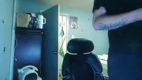 Snapshot of giantdick4u1991 chatting on September 2025 04:56:02 PM giantdick4u1991 online show from September 2025 04:56:02 PM