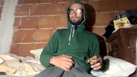 Snapshot of gicobest chatting on January 2025 05:37:02 AM Corrado online show from January 2025 05:37:02 AM