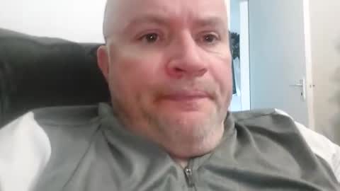 giddyup222222 online show from December 2024 01:00:01 PM