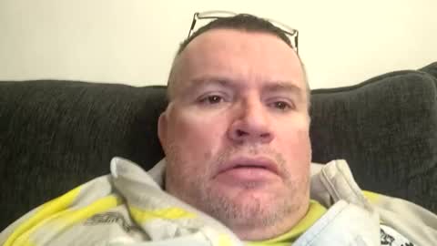 giddyup222222 online show from March 2025 06:08:02 PM
