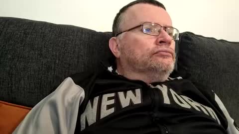 giddyup222222 online show from March 2025 11:21:01 AM
