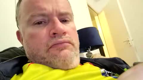 giddyup2222222 online show from November 2025 12:49:01 AM