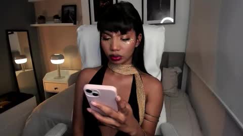 GIGI online show from October 2025 05:11:02 AM