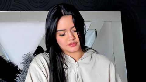 gigi wilden online show from December 2024 05:22:01 PM
