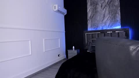 Snapshot of gigiidoll chatting on January 2025 02:17:02 PM Gigi Doll online show from January 2025 02:17:02 PM