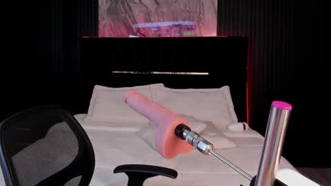 Snapshot of gigiidoll chatting on February 2025 02:46:01 PM Gigi Doll online show from February 2025 02:46:01 PM