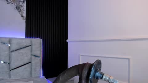 Snapshot of gigiidoll chatting on October 2025 11:07:01 AM Gigi Doll online show from October 2025 11:07:01 AM