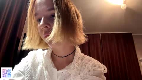 Snapshot of gigikray chatting on October 2025 07:11:02 PM Molly online show from October 2025 07:11:02 PM