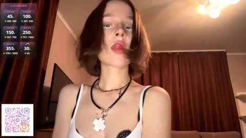 Snapshot of gigikray chatting on November 2025 07:24:01 PM Molly online show from November 2025 07:24:01 PM