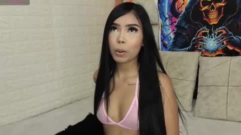 gigirose_ online show from October 2025 07:05:01 PM