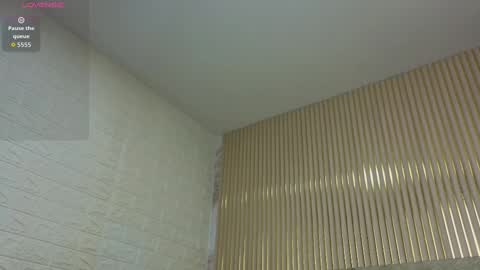 gigirose_ online show from November 2025 09:06:01 PM