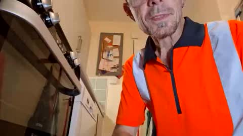 gillesguichard online show from September 2025 10:48:02 PM