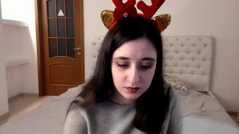 Kate online show from December 2024 10:14:02 AM