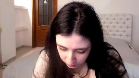 Kate online show from February 2025 02:27:02 PM