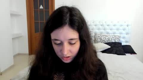 Snapshot of ginablum chatting on September 2025 09:57:02 AM Kate online show from September 2025 09:57:02 AM