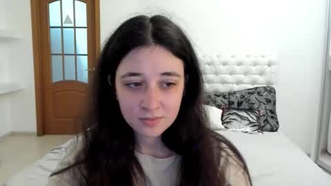 Snapshot of ginablum chatting on September 2025 10:42:01 AM Kate online show from September 2025 10:42:01 AM