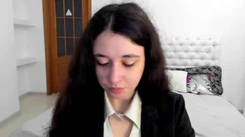 Snapshot of ginablum chatting on October 2025 07:40:02 AM Kate online show from October 2025 07:40:02 AM