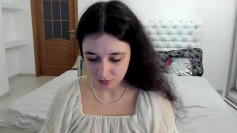 Snapshot of ginablum chatting on October 2025 09:33:01 AM Kate online show from October 2025 09:33:01 AM