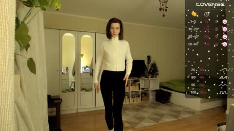 Snapshot of gingerbread__house chatting on January 2025 04:18:02 PM Vasilisa online show from January 2025 04:18:02 PM