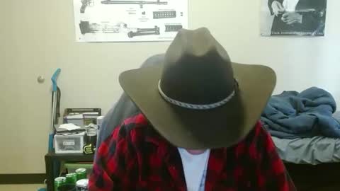 Snapshot of gingerdude6969 chatting on September 2025 08:41:01 PM GingerRoot online show from September 2025 08:41:01 PM
