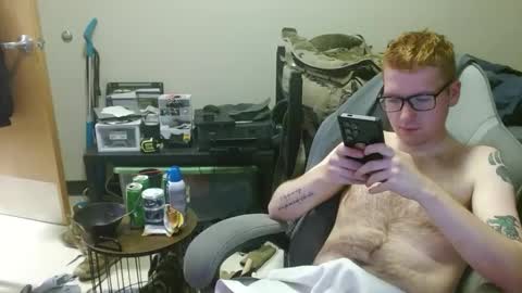Snapshot of gingerdude6969 chatting on September 2025 04:35:02 AM GingerRoot online show from September 2025 04:35:02 AM