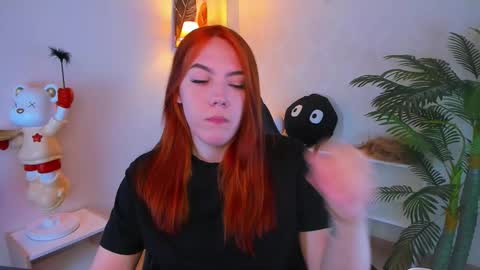 gingerr_pie online show from October 2025 07:23:01 PM