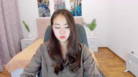 Ginny online show from December 2024 01:28:01 PM