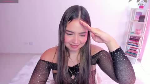 Snapshot of girl_alana chatting on November 2025 07:45:02 PM Alana online show from November 2025 07:45:02 PM