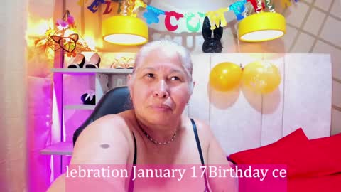 Girl Amada online show from January 2025 04:04:02 AM
