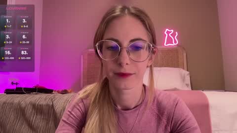 Nikki online show from December 2024 05:35:02 PM