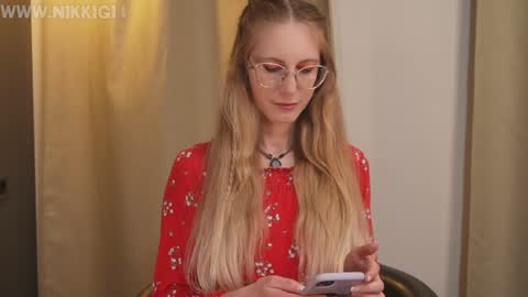 Nikki online show from September 2025 07:14:02 PM