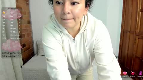 girl_inline online show from February 2025 02:40:02 AM