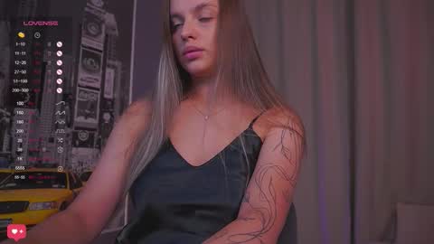 Kate online show from September 2025 06:29:02 PM