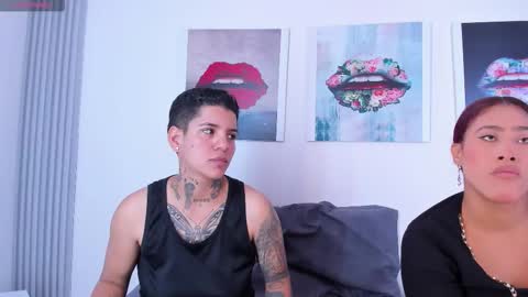 Snapshot of girls_inlove chatting on October 2025 11:29:02 AM girls_inlove online show from October 2025 11:29:02 AM