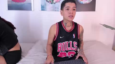 Snapshot of girls_inlove chatting on November 2025 12:28:02 PM girls_inlove online show from November 2025 12:28:02 PM