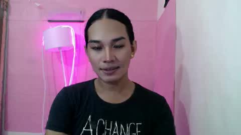 Rhaine online show from February 2025 08:02:02 AM
