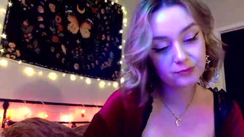 givemesweetdreams online show from February 2025 01:08:01 AM