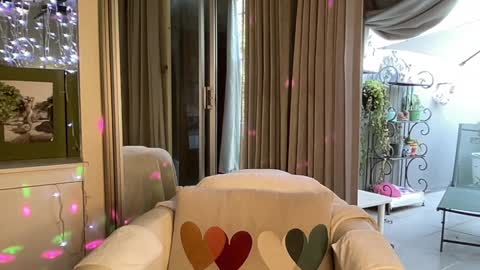 Snapshot of gl1tter_barbie chatting on February 2025 03:09:01 PM Gl1tter Barbie online show from February 2025 03:09:01 PM